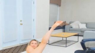 Blonde Chick Makes A Seductive Scene