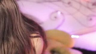 Naughty Babes Do An Intense Show That Makes You Wet