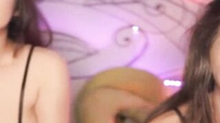 Naughty Babes Do An Intense Show That Makes You Wet