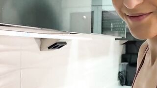 #DOEGIRLS - Carolina Abril Blows Her Man After Doing Dishes
