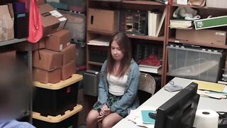 Chubby 18 Year Old Brooke Bliss Caught Shoplifting And Fuck Hard