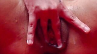 Hot Babe fingering her juicy wet pussy and loves it