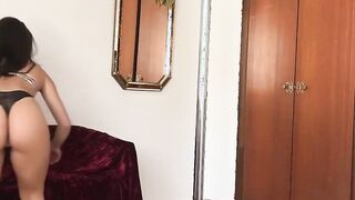 DOEGIRLS This Anastasia Brokelyn Knows How To Turn On A