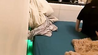 Cryptobillionaire playing with new tinder chick
