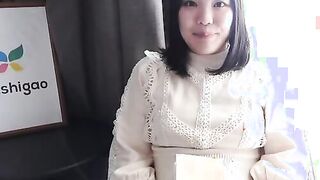 Ryo Izumi takes off her dress and reveals a chubby figure 2