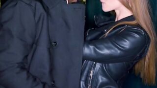 BLACKEDRAW bbcs-hungry Hot has the best first date ever
