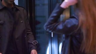 BLACKEDRAW bbcs-hungry Hot has the best first date ever