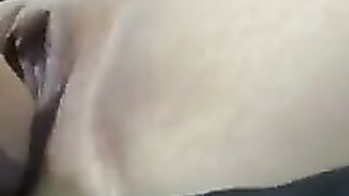 Hot Teen fucking her tight wet pussy on webcam