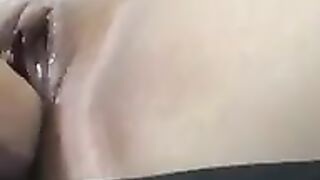Hot Teen fucking her tight wet pussy on webcam