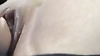 Hot Teen fucking her tight wet pussy on webcam