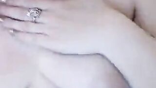 Naughty Babe fucks her wet pussy with a dildo
