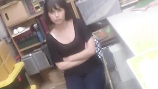 beauty Thief makes a Deal with the Security Officer