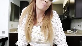 Caught my Stepmom Masturbating and she Wanted to Pounded