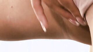 Filthy Dark Hair ride a sex sex toy that fills her soaked cunt