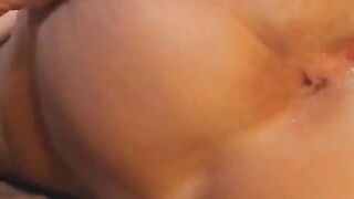 Lovely Chick dildoes her wet pussy