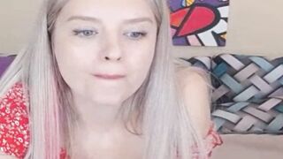 Skinny Blonde Babe Got Her First Wild Real Orgasm