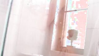 Shake The Snake - Red Head Babe Have Shower Masturbation