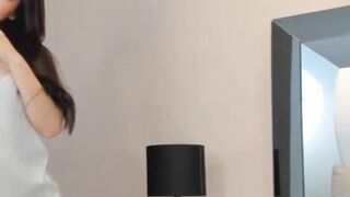 Sexy Babe Solo Clit Stimulation With Her Toy