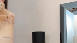 Sexy Babe Solo Clit Stimulation With Her Toy
