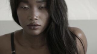 Black model exposed her stunning body