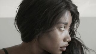 Black model exposed her stunning body