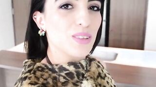 TU VENGANZA - Karol Higuita and Juan Fuego - Cutie Latina Takes