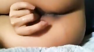 Naughty 19yo Stepsister fingering herself