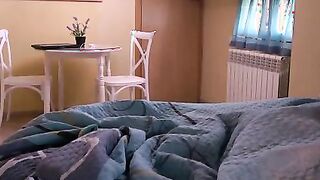Cryptobillionaire Waking up with nice sex tinder teen