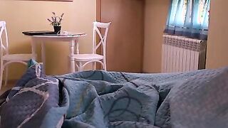 Cryptobillionaire Waking up with nice sex tinder teen