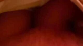 PUBLIC RISKY SEX SHOWING PUSSY IN THE TR