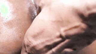 twerk that butt swallow that big black dick kim ocean thick gigantic butt newbie