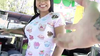 MAMACITAZ - Sara Restrepo and Pedro Nel - goddess Colombiana Has A