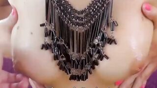 MAMACITAZ - Sara Restrepo and Pedro Nel - goddess Colombiana Has A