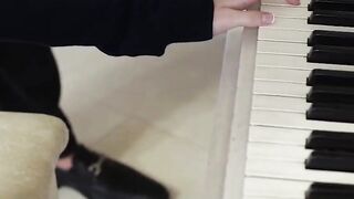 Sleazy harlot 18 yo Sammie Daniels riding her teachers cock