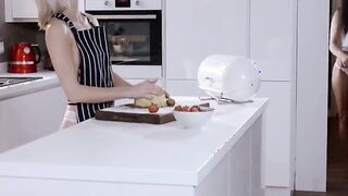 LETSDOEIT - Sabrisse, Zazie & Tiffany Trio Lesbian Breakfast