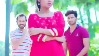Palang Tod Gaon Ki Garmi Season 03 Part 02 Ullu Web series 12