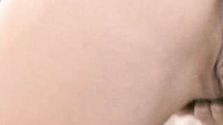 Watch this hot's tits jiggling as she masturbates
