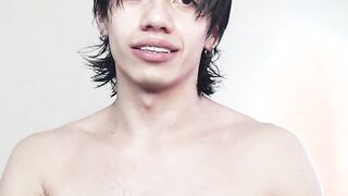 Young hot Brunette diddle Part 2 doing a Cam Show