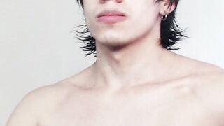 Young hot Brunette diddle Part 2 doing a Cam Show