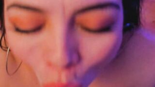 Wild Hot Chick Fuck Her Wet Hole