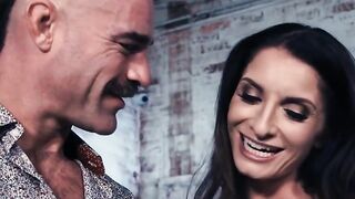 DevilsFilm Celeb Silvia Saige dig gets Anal Banged!! after her Photoshoots