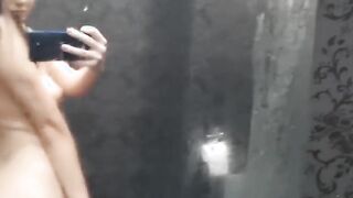 DoeGirls - Gia Ren Crazy Hot Spanish Hot Hottie Shower And