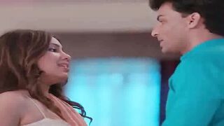 Tere Jaisa Yaar Kaha Part 01 Ullu Originals Web Series 4
