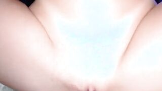 Bored Hoe Emma Hix Sucks Boyfriend's Hard Penis