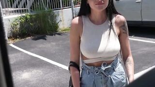 $1000 fuck in the bus