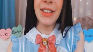 beauty cunt with mouth babe Pleasures Her Holes