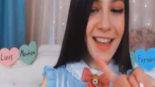 beauty cunt with mouth babe Pleasures Her Holes