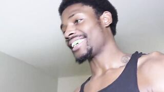 Champayne fox chocolate freak first ever big black cock stretch3x