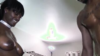 Champayne fox chocolate freak first ever big black cock stretch3x