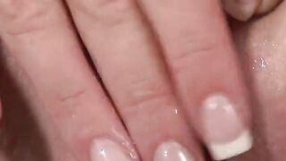 Sadie Grey Works Her Bare Pussy to Climax by Hand
